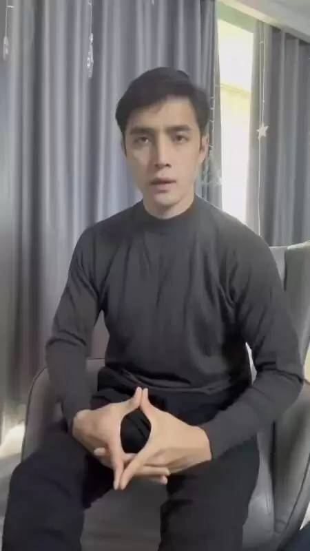 抖音混血网红李美越人设崩塌