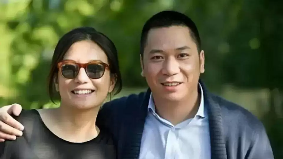 赵薇前夫黄有龙曾遭国际刑警通缉