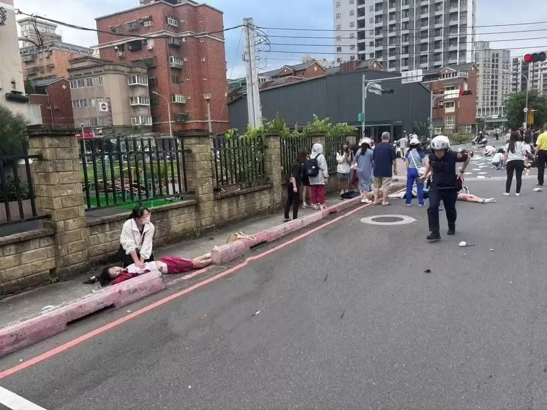新北市重大車禍,造成3死,12人輕重傷